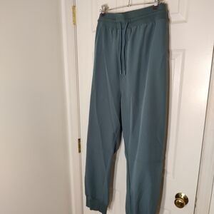 Old Navy Stretchtech Mossy Green Women's Jogger Pants